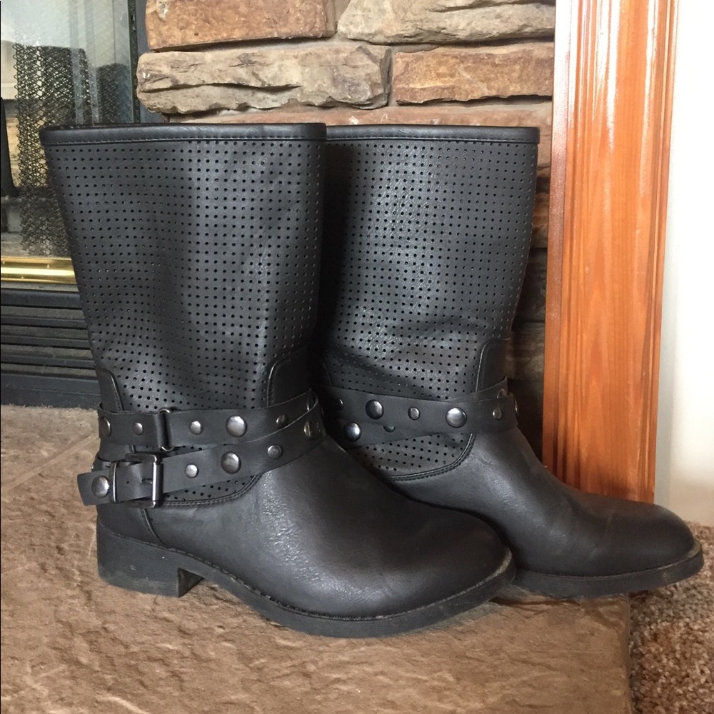 Little black boots
